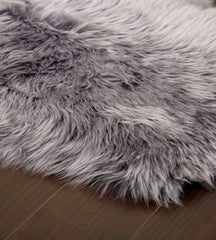 Grey Sheepskin Rug (2' x 3'5