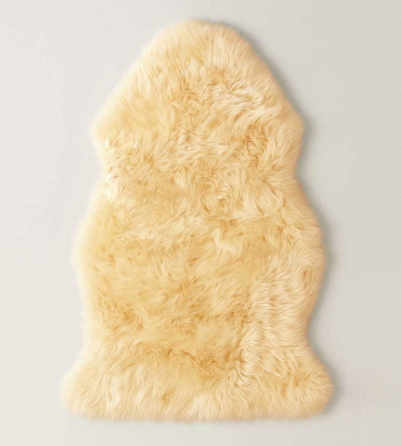 Champagne Sheepskin Rug (2' x 3'5")