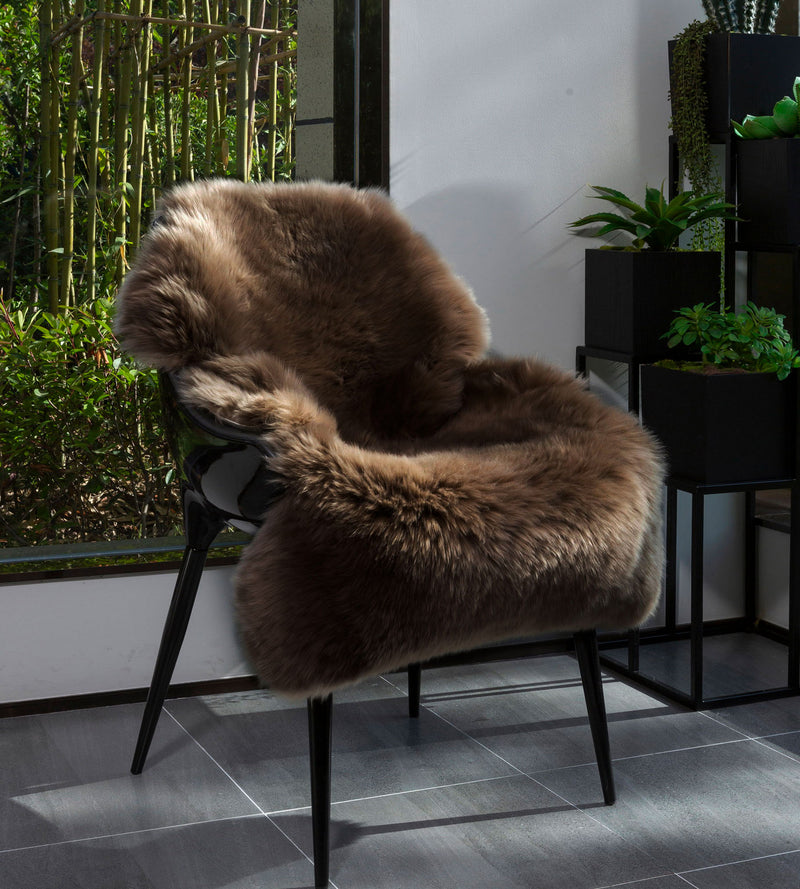 Brown Sheepskin Rug (2' x 3'5")