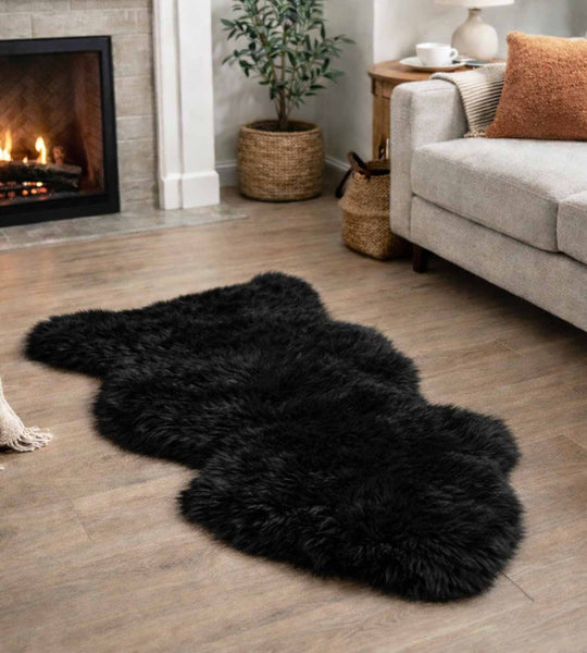 1095b_single_black_sheepskin_f