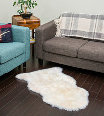 Ivory Sheepskin Rug (2' x 3'5
